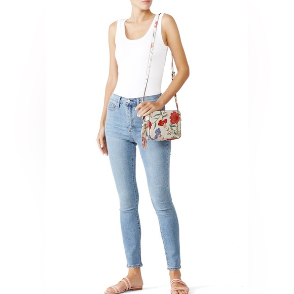 Kate Spade Floral Print Arla White Leather Crossbody Camera Bag - Picture 2 of 16